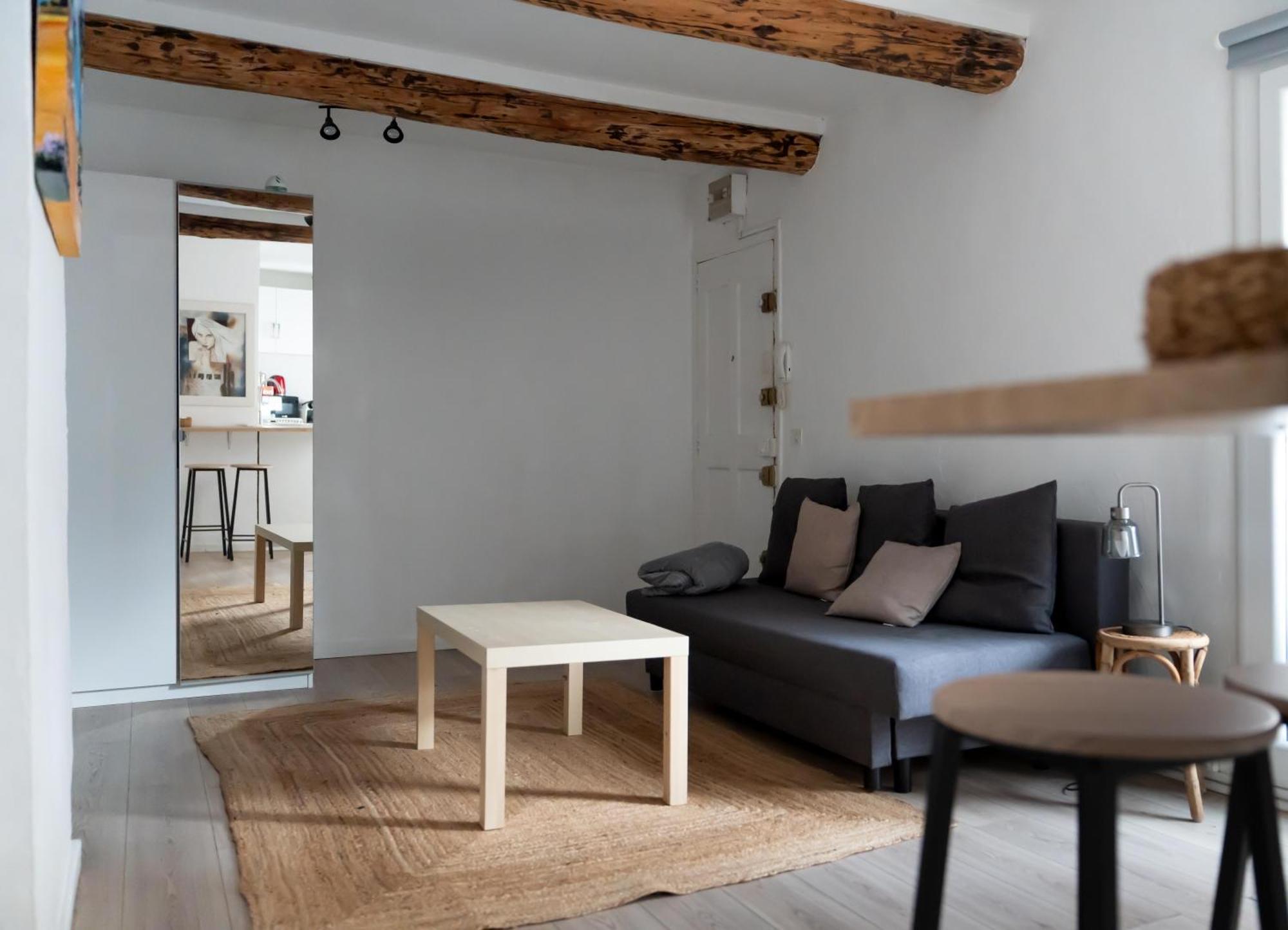 Studio A 2 Minutes Du Cours Mirabeau - Apartment Aix-en-Provence Bagian luar foto